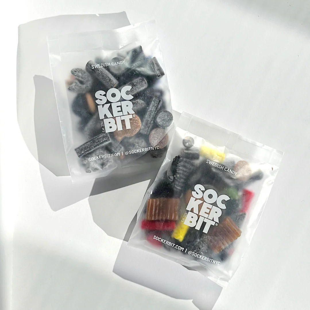 Sweet & Salty Licorice Mix Gift Box (Gold Sleeve) - Image 3